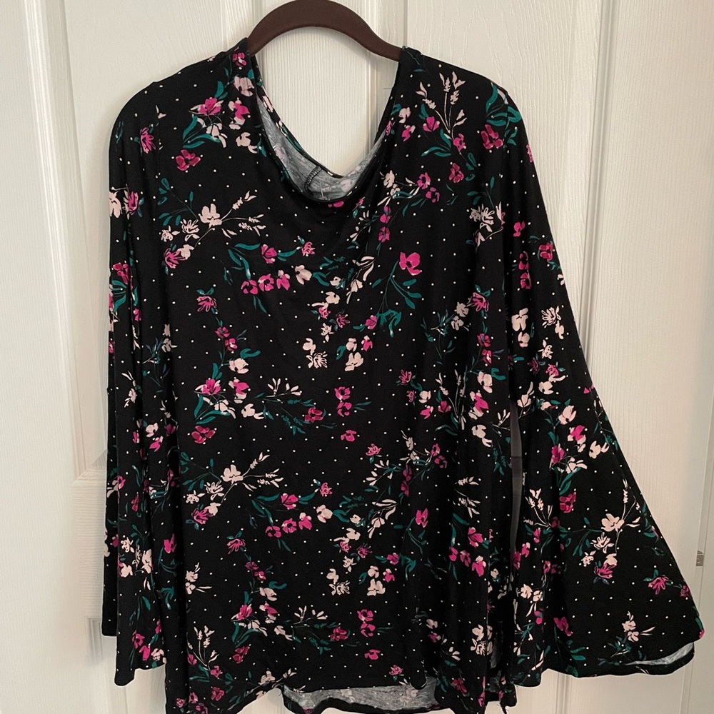Maurice’s Plus Size (Size 2) Flared Sleeve Blouse